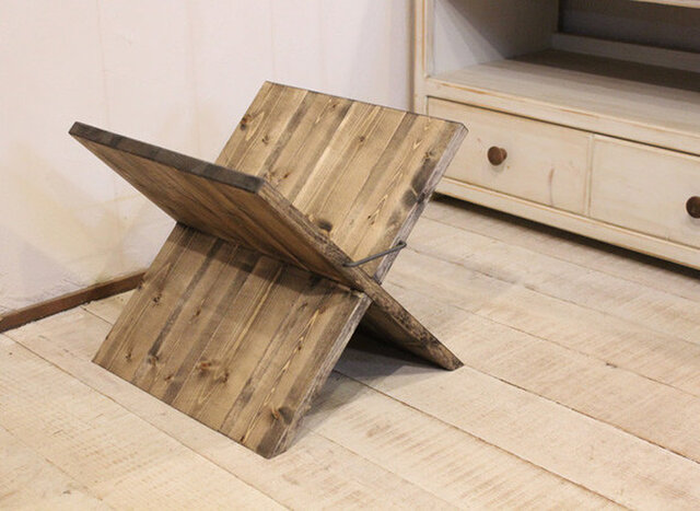 マガジンラック X | iichi 日々の暮らしを心地よくするハンドメイドや