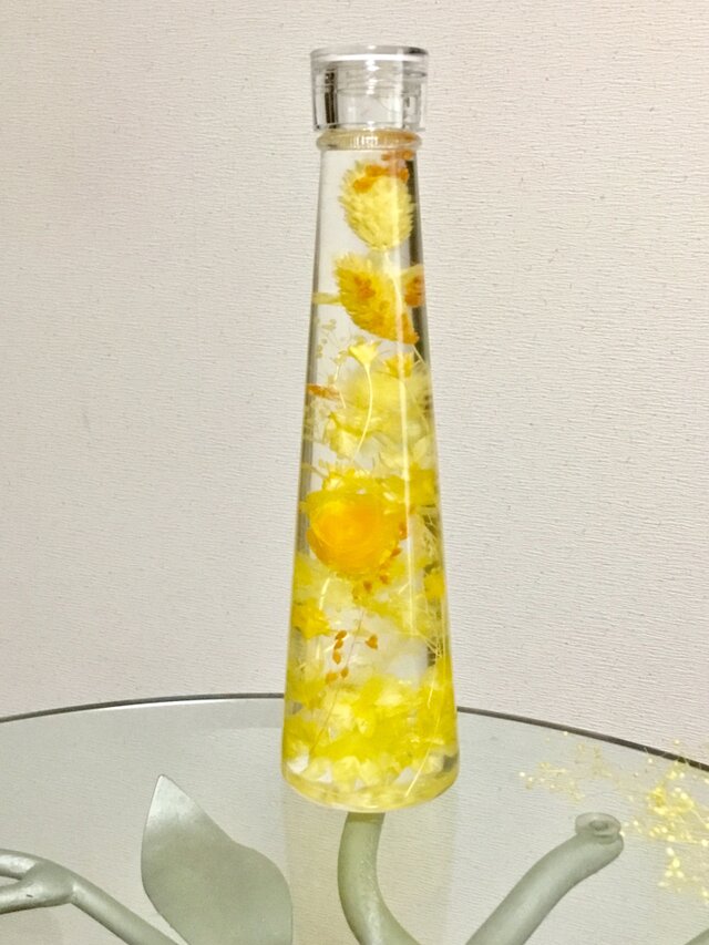 noーno 様専用ページハーバリウム黄色系の画像1枚目