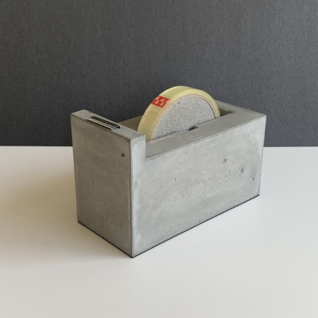 コンクリート製テープカッター／セロテープ台 -コンクリート/モルタル/セメント雑貨-