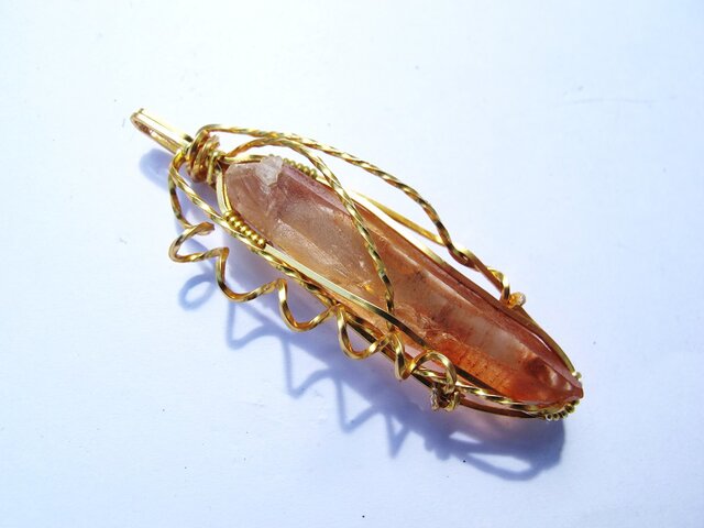 ゴールデンヒーラーレムリアンクォーツ 黄金の光へとアクセスさせる