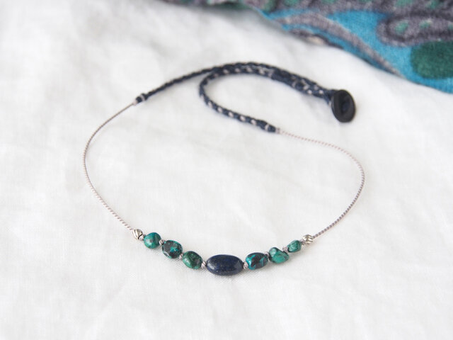 Navy&Green Short Necklace(ラピスラズリ×クリソコラ)の画像1枚目