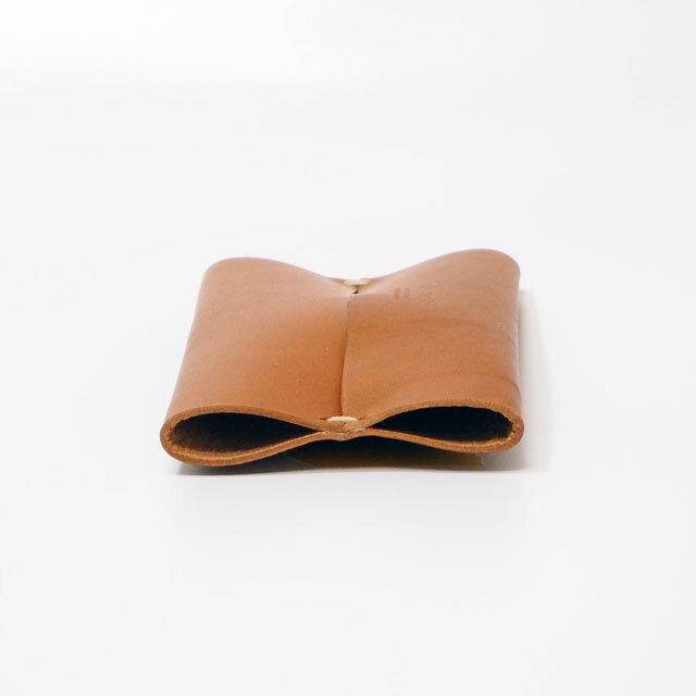 ポケットティッシュケース【キャメル】革 レザー 手縫い かばんの中の整理に