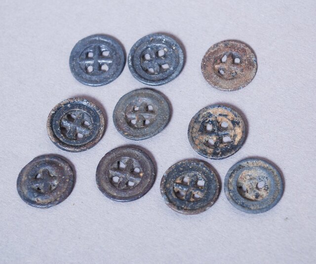 ヴィンテージ・メタルボタン 5点セット +*北欧アンティーク雑貨