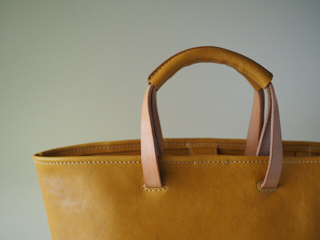 限定品】船型のトートバッグ イエロー/中ポケ ベロホック付き | iichi