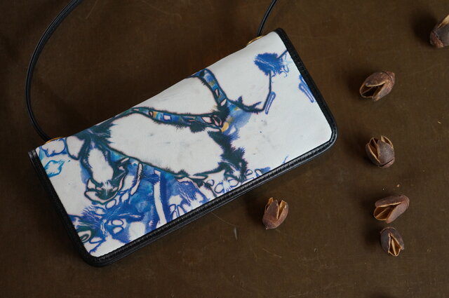 絞り染めLEATHERお財布bag-#blue2-color《送料無料》の画像1枚目