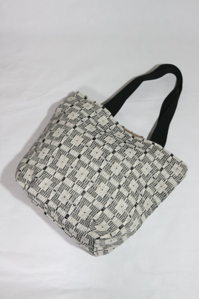 北欧手織りトートバッグ（黒）（やわらか）