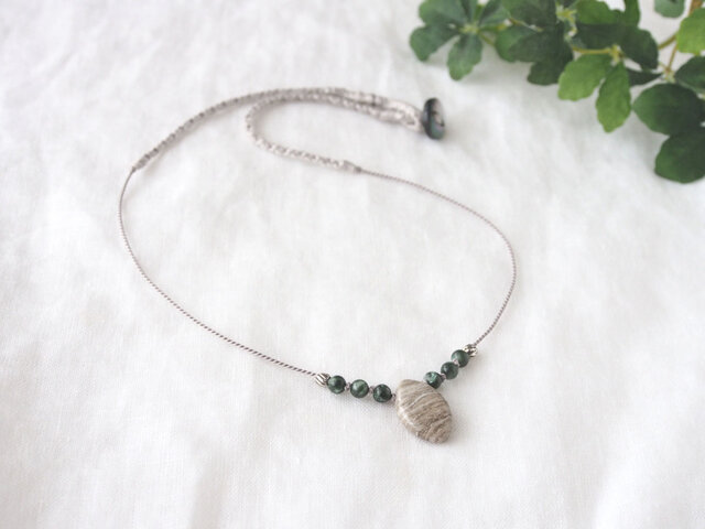 Silverleaf Short Necklace(green)の画像1枚目
