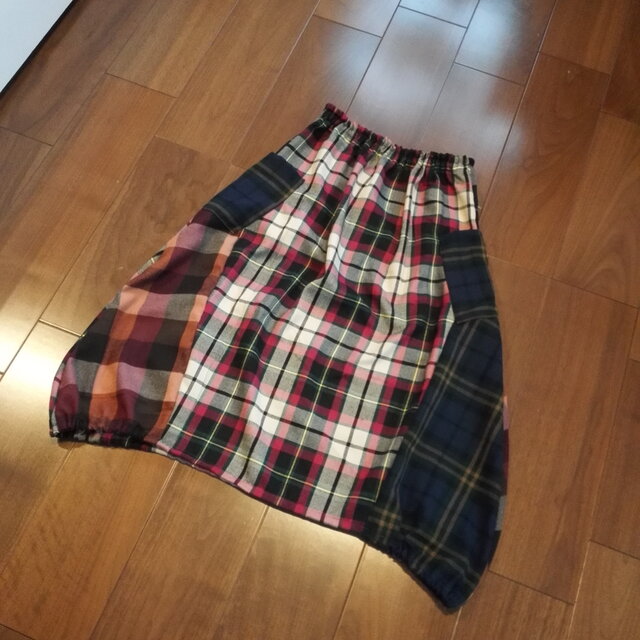 チェック&チェックの大人バルーンスカート