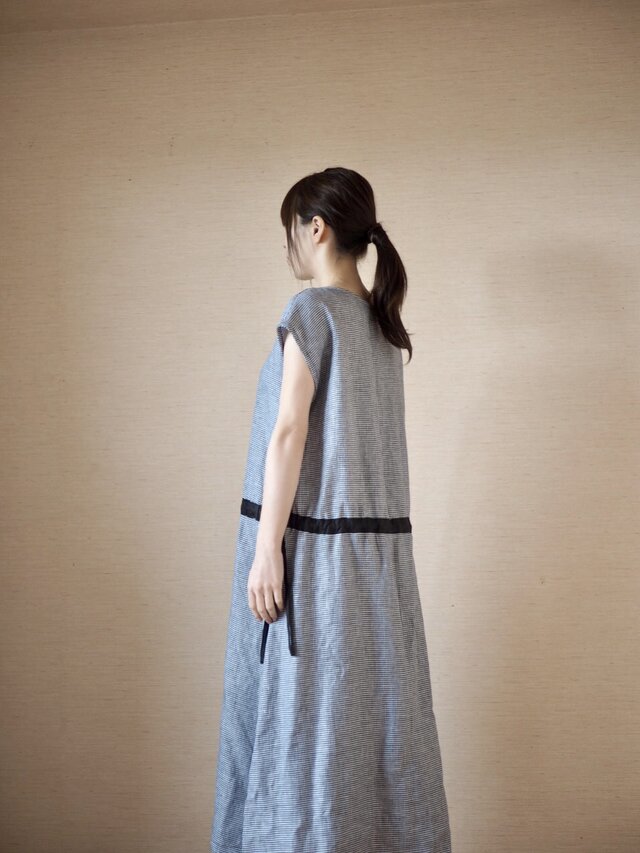 リネンフレンチワンピース 千鳥柄の画像1枚目
