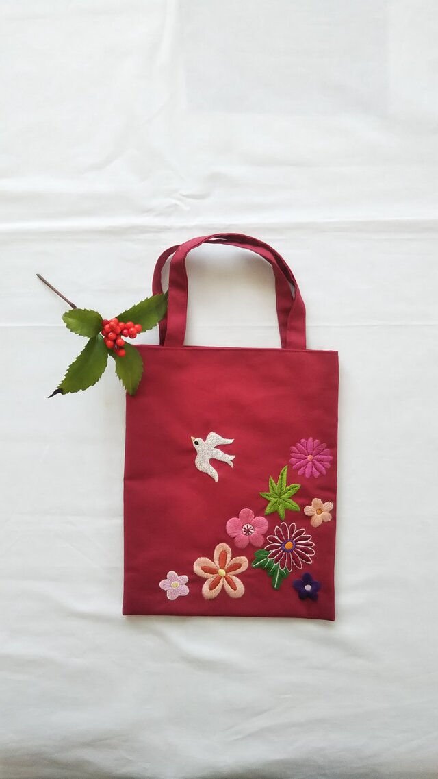 小鳥と花の和風ミニバッグの画像1枚目