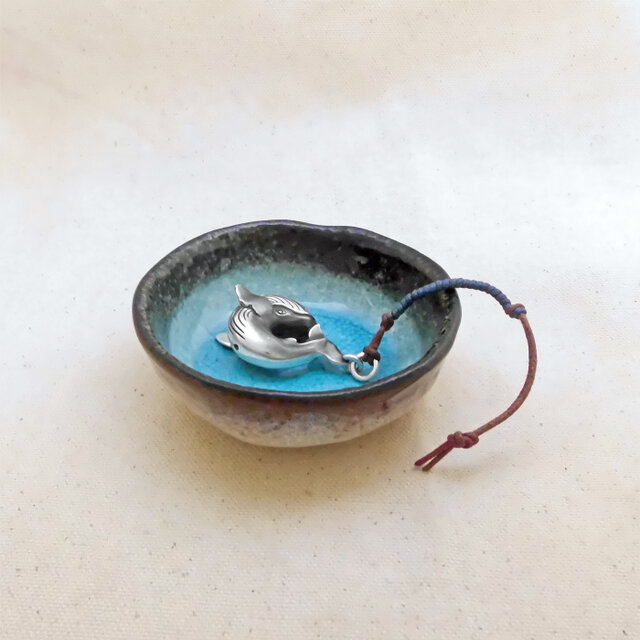 銀製の鈴『クジラ』(シルバー925) 縁起物・お守り・魔除け | iichi