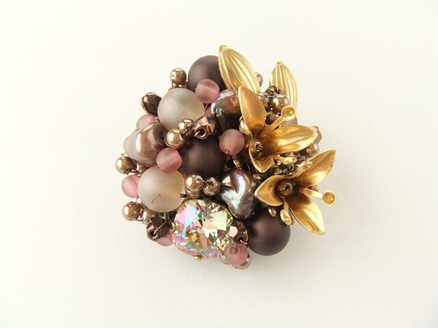 Brooch お花 スワロフスキー(K0739)の画像1枚目