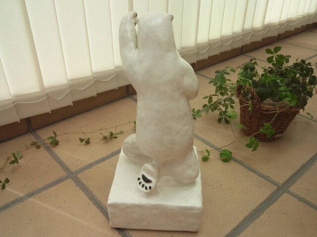 オブジェシリーズ『シロクマ』 | iichi 日々の暮らしを心地よく