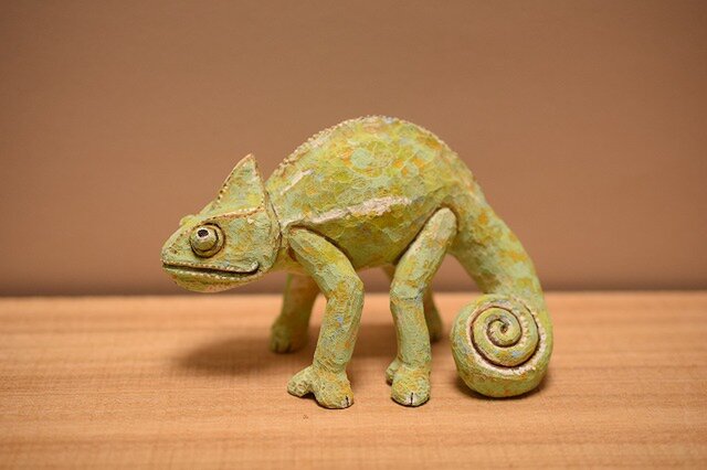クスノキのカメレオンの画像1枚目