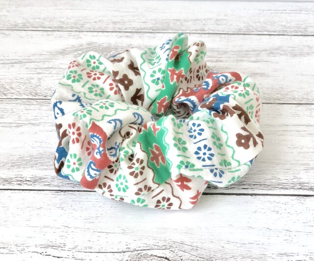 新作☆ふんわりcottonのシュシュの画像1枚目