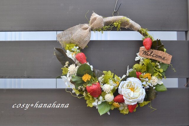 いちごの春バスケットwreathの画像1枚目