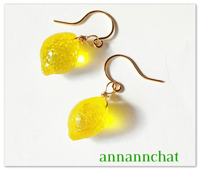 【地中海 レモン ピアス】の画像1枚目