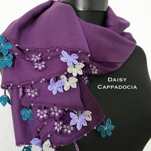 刺繍のお花つき パシュミナストール パープルの画像1枚目