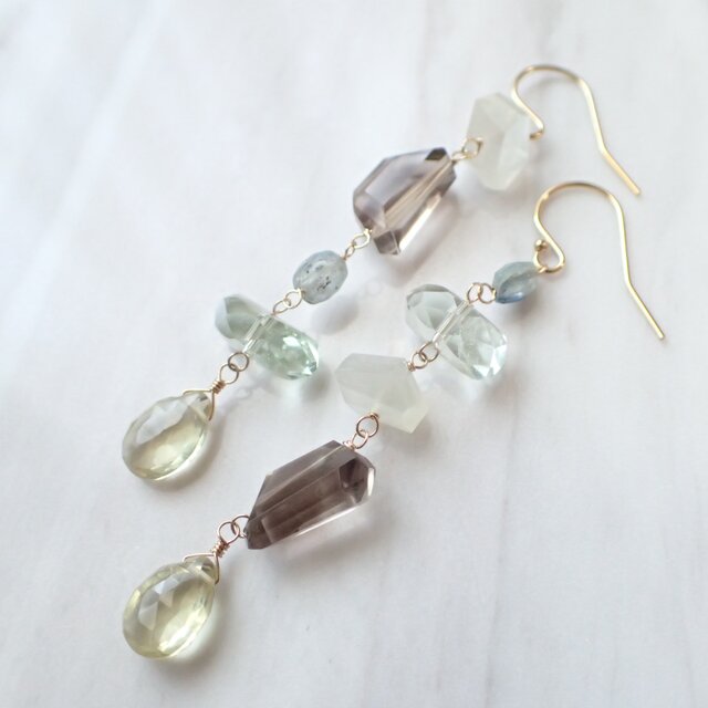 K14GF multi stones pierceの画像1枚目