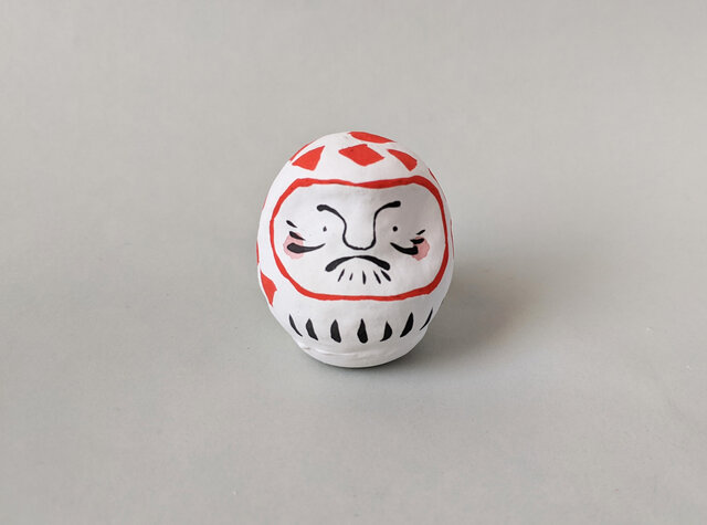 【再出品】だるま(四角模様)の画像1枚目