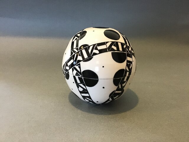 DOT'S ボールの画像1枚目