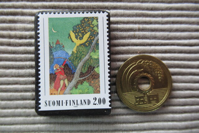 フィンランド 童話切手ブローチ4669 | iichi 日々の暮らしを心地よく