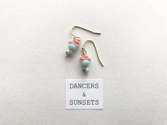 Tiny Dancers ピアス SINGING BIRDSの画像1枚目