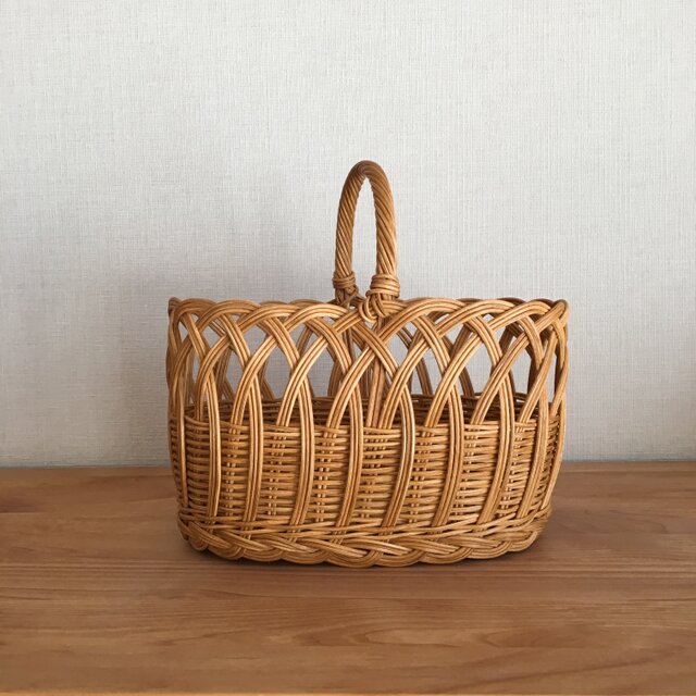 つるかけ編みのトートかごバッグの画像1枚目