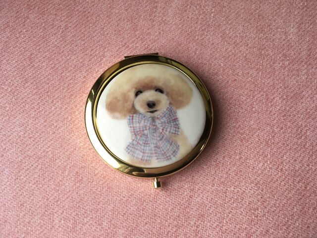 名入れ可!トイプードル コンパクトミラーの画像1枚目