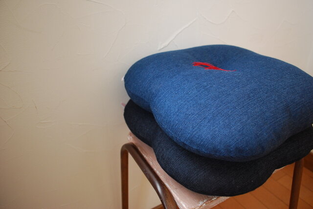 『DENIM』デニムザブトン(watojiya型)ブルーの画像1枚目