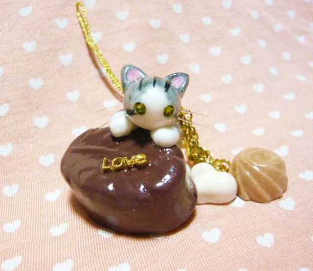 にゃんこのしっぽ○チョコレートのストラップ〇さばとら白猫 | iichi