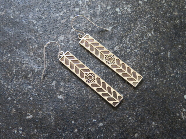 Tribal Motif Pierce "南国の心を感じるトライバルモチーフのピアス”の画像1枚目