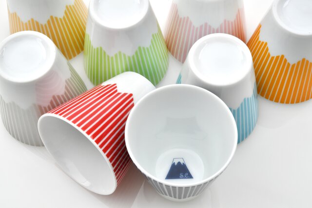 富士山モチーフ カップ（H） 紺 | iichi 日々の暮らしを心地よくする