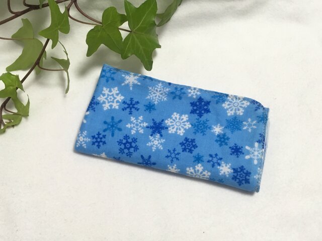 ガーゼハンカチ 雪の結晶 青 30サイズの画像1枚目