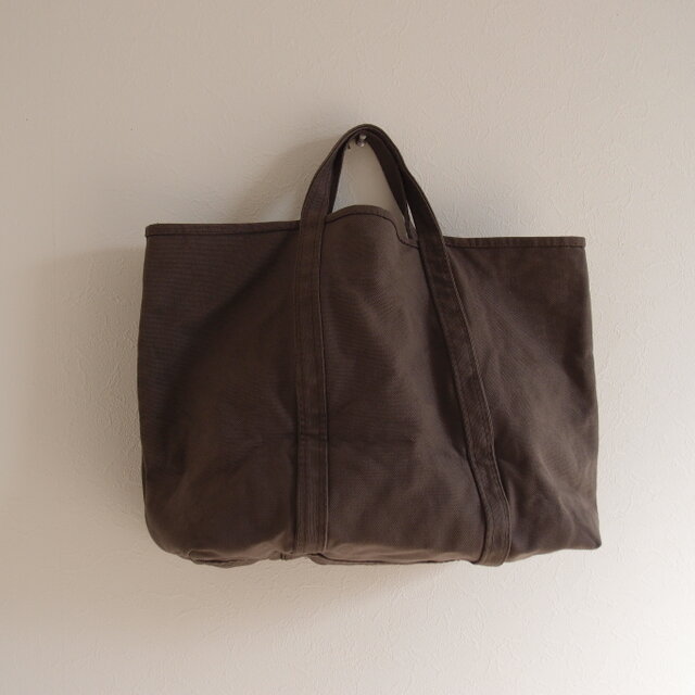 BASIC TOTE ( M ) smoky dark brown 煤竹色(すすたけいろ) の画像1枚目