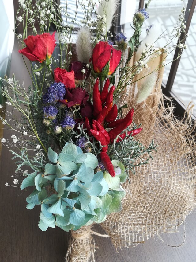 [送料無料]ドライフラワースワッグ*バラとと、