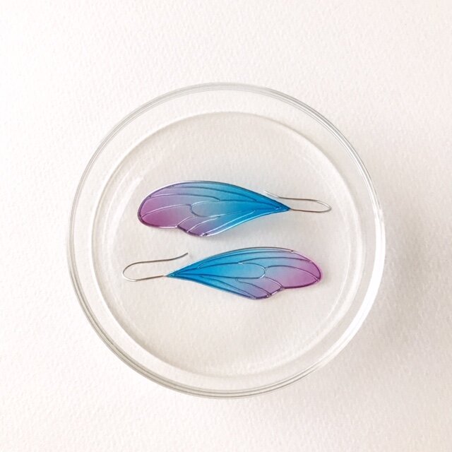 再販:蝶ピアス-Iridescent butterfly-の画像1枚目