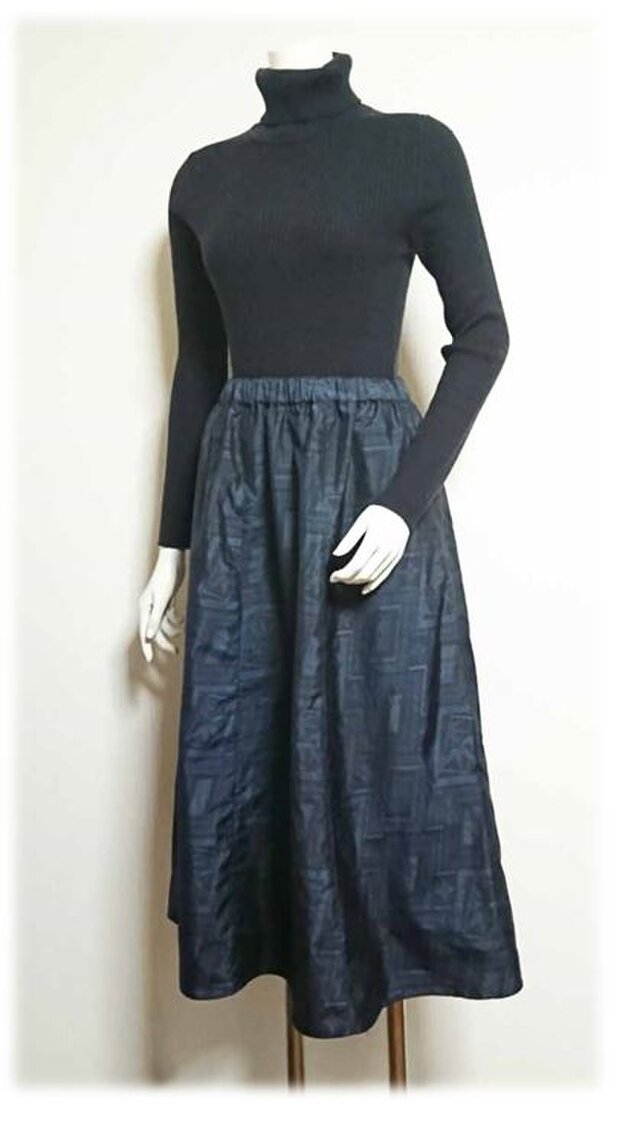 165＊紺色大島リメイクスギャザーフレアカート（6枚はぎ）