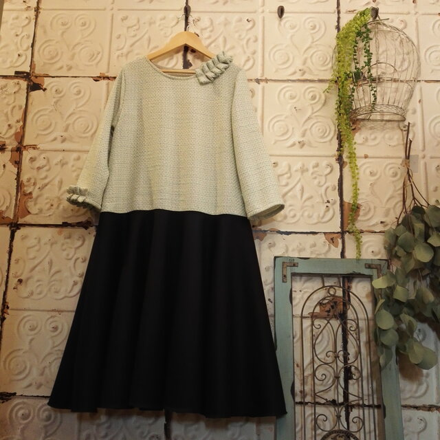 H様オーダー卒入学式用フレアワンピ