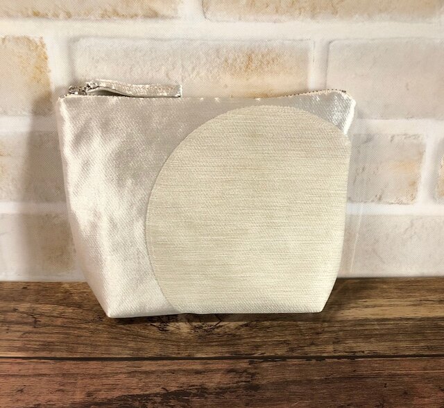 再販 シルバーと生成り(A) コンビポーチ の画像1枚目