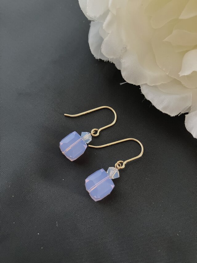 ◆14kgf◆  スワロフスキークリスタルのピアス