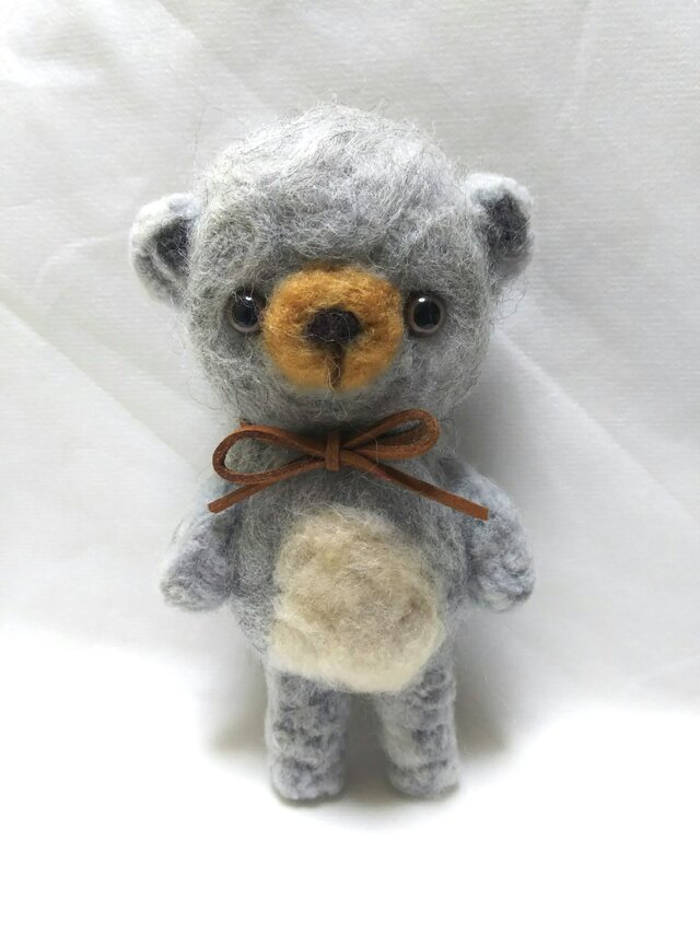 お目目パッチリのクマさんの画像1枚目