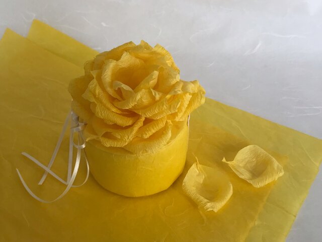 和紙の薔薇ボックスの画像1枚目
