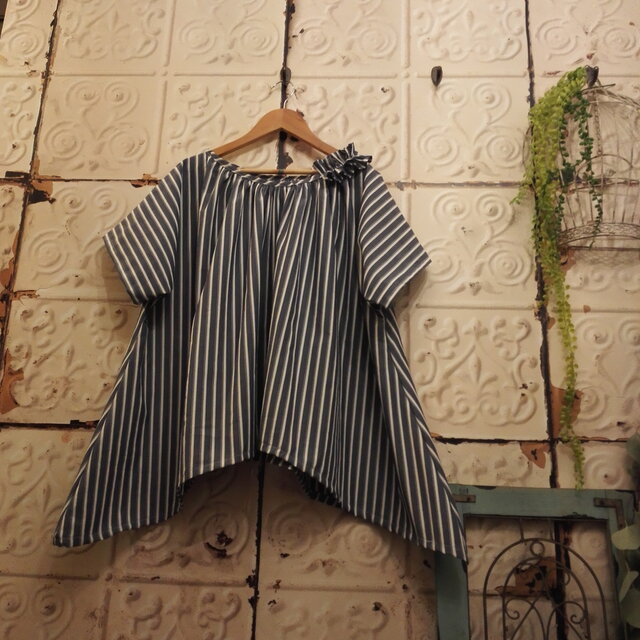 コットンストライプゆったりトップス