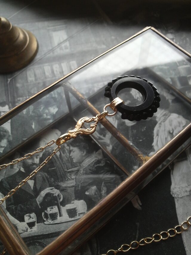 アンティーク　France　Art Deco /Black-round ロングネックレス