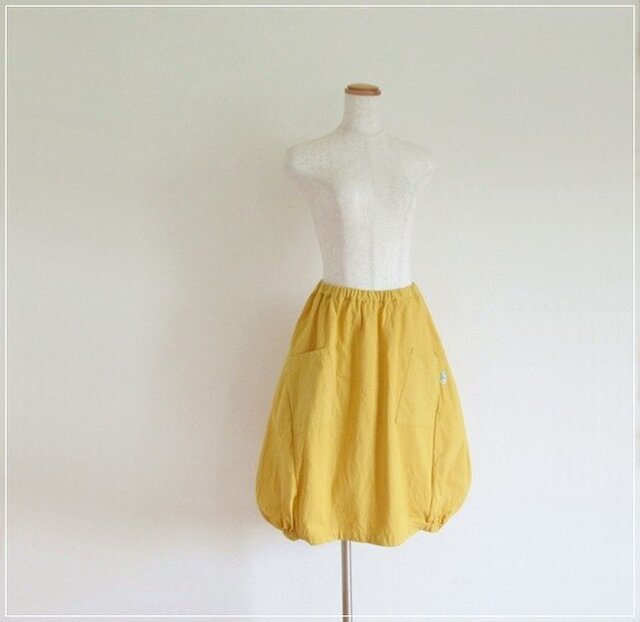 yellow* コットンリネン バルーンスカート+リバティの画像1枚目