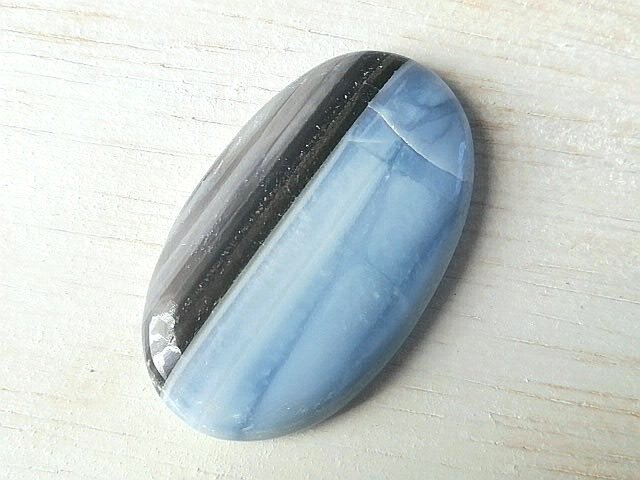 ストライプブルーオパール 36mm ルースの画像1枚目