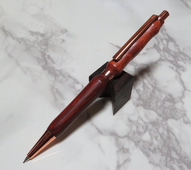 銘木パドックで作った手作りシャープペンの画像1枚目