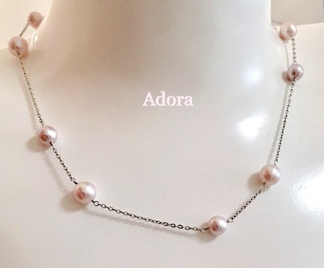 Adora（アドーラ）