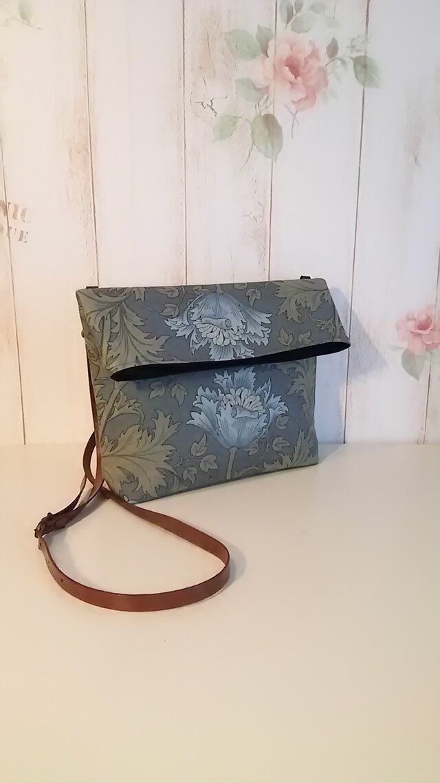 Moda William Morris アネモネ ショルダーバッグ ブルーの画像1枚目